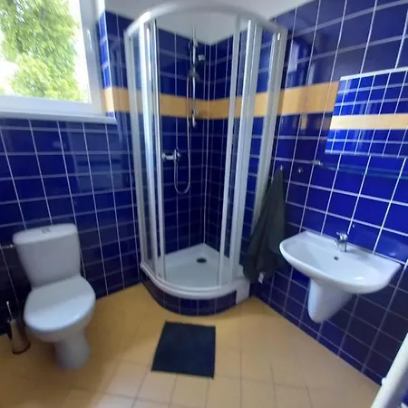 Lokotka Pensión Decin